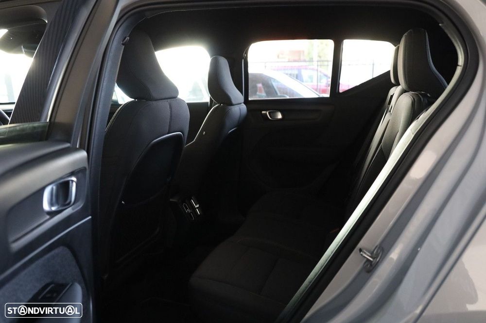 Volvo EX40 70 kWh Single Motor Core - 11