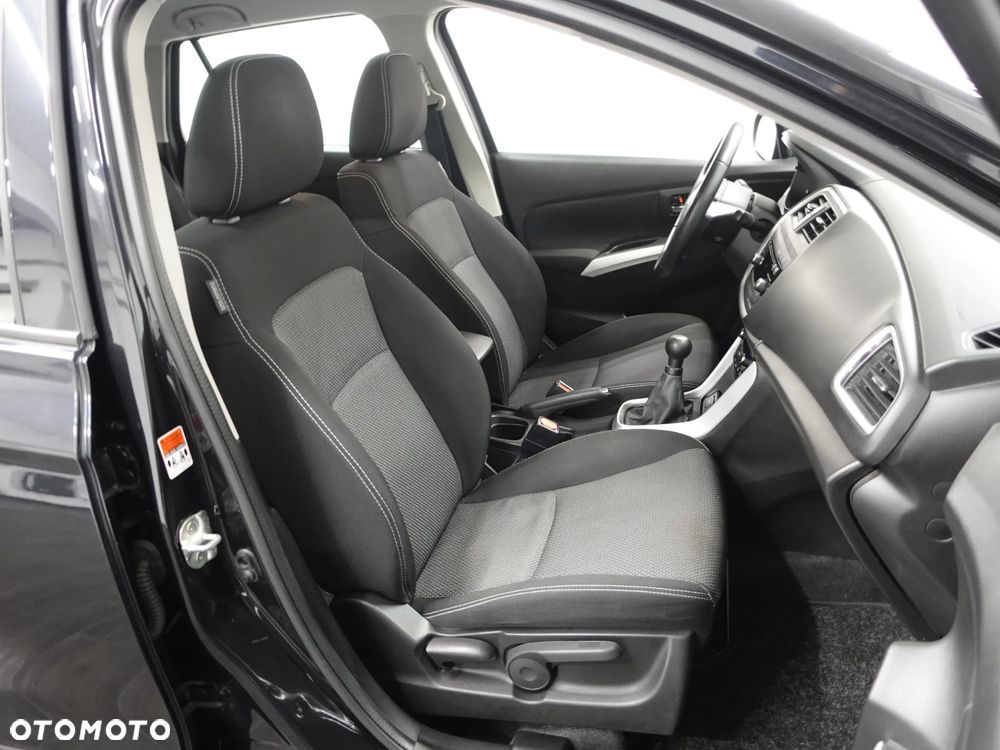 Suzuki SX4 S-Cross 1.6 VVT 4x2 Comfort - 27