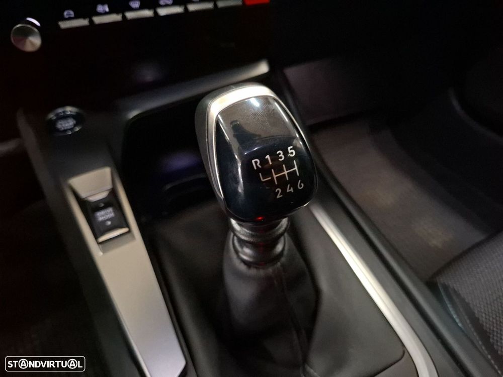Peugeot 308 1.5 BlueHDi Allure Pack - 18