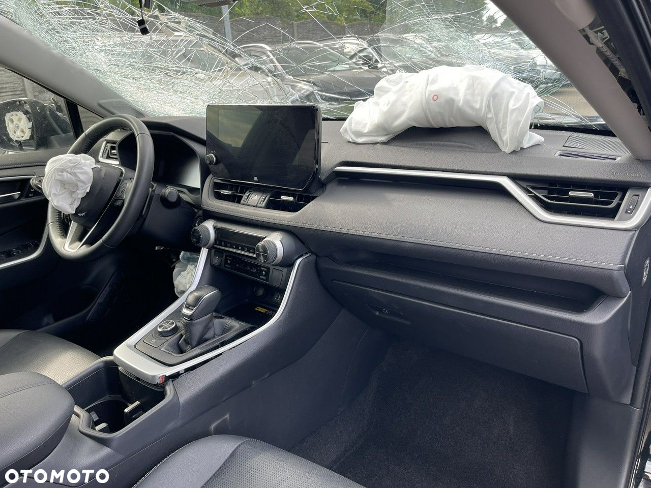 Toyota RAV4 - 9