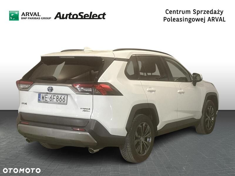 Toyota RAV4 - 6