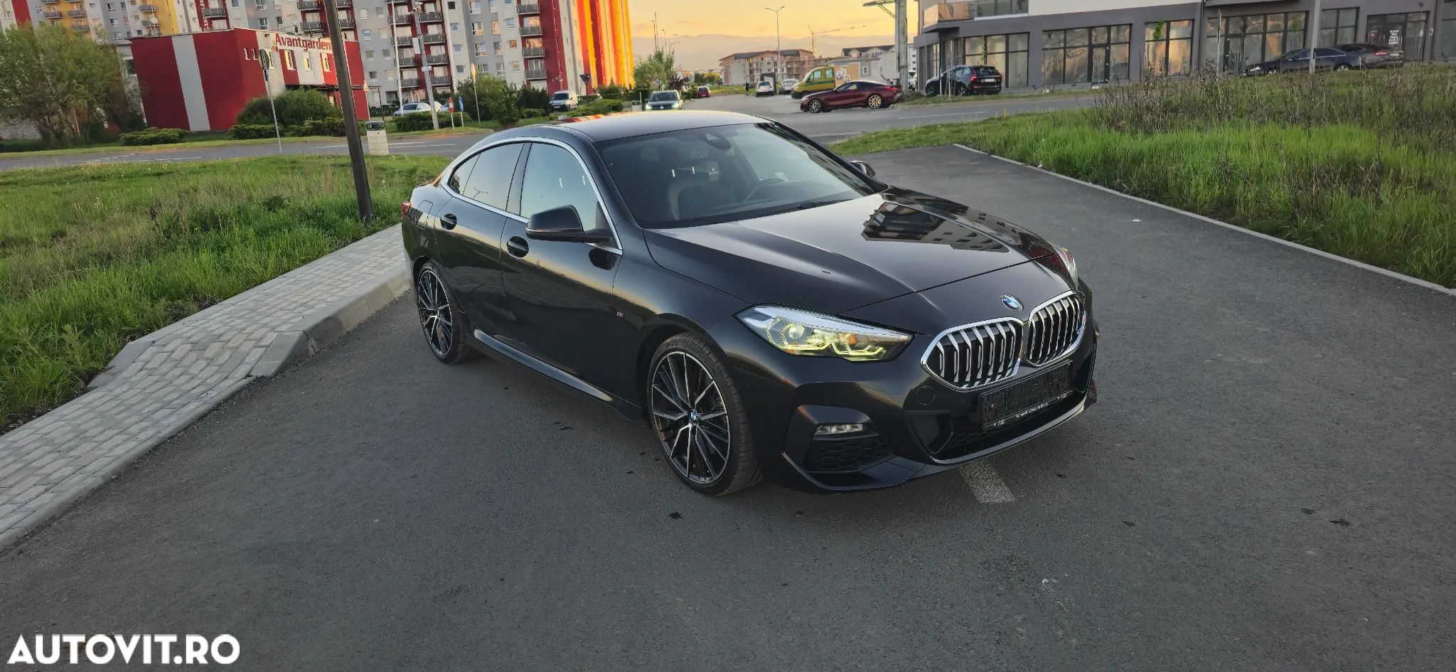 BMW Seria 2 220d xDrive AT - 1