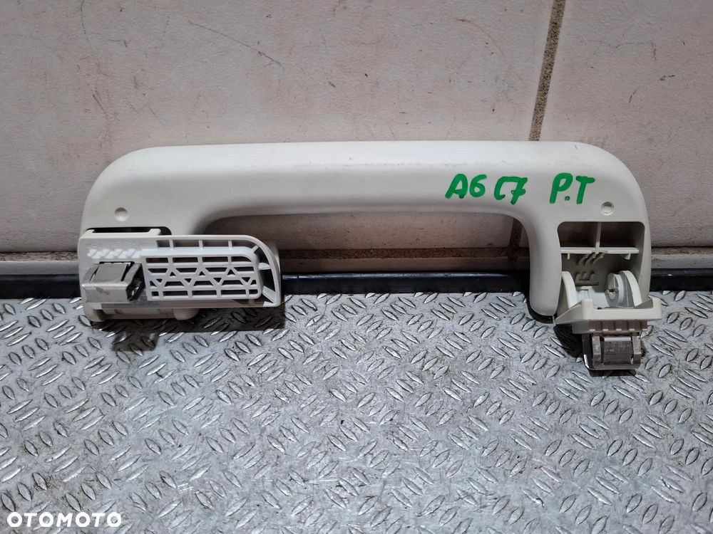 Rączka podsufitki Audi A6C7 A7 A7 A5 A4 prawy tył nr 8K0857607B - 2