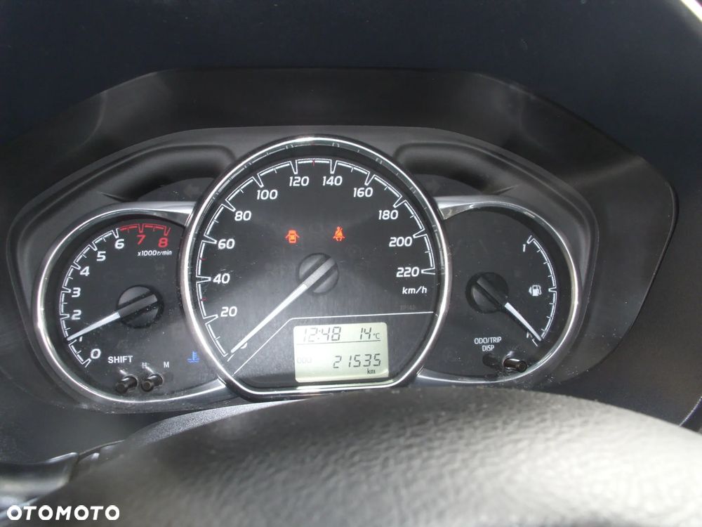 Toyota Yaris 1.5 Premium - 16