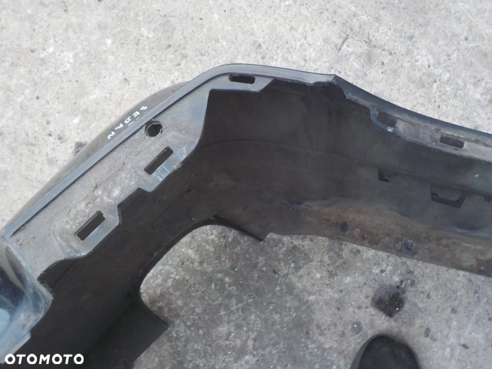 BMW SERIA 3 E90 LIFT ZDERZAK TYŁ POD PDC KOLOR 668 - 11