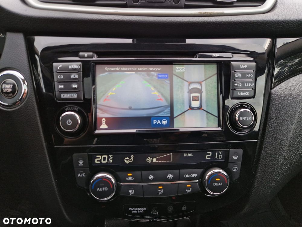 Nissan Qashqai - 25