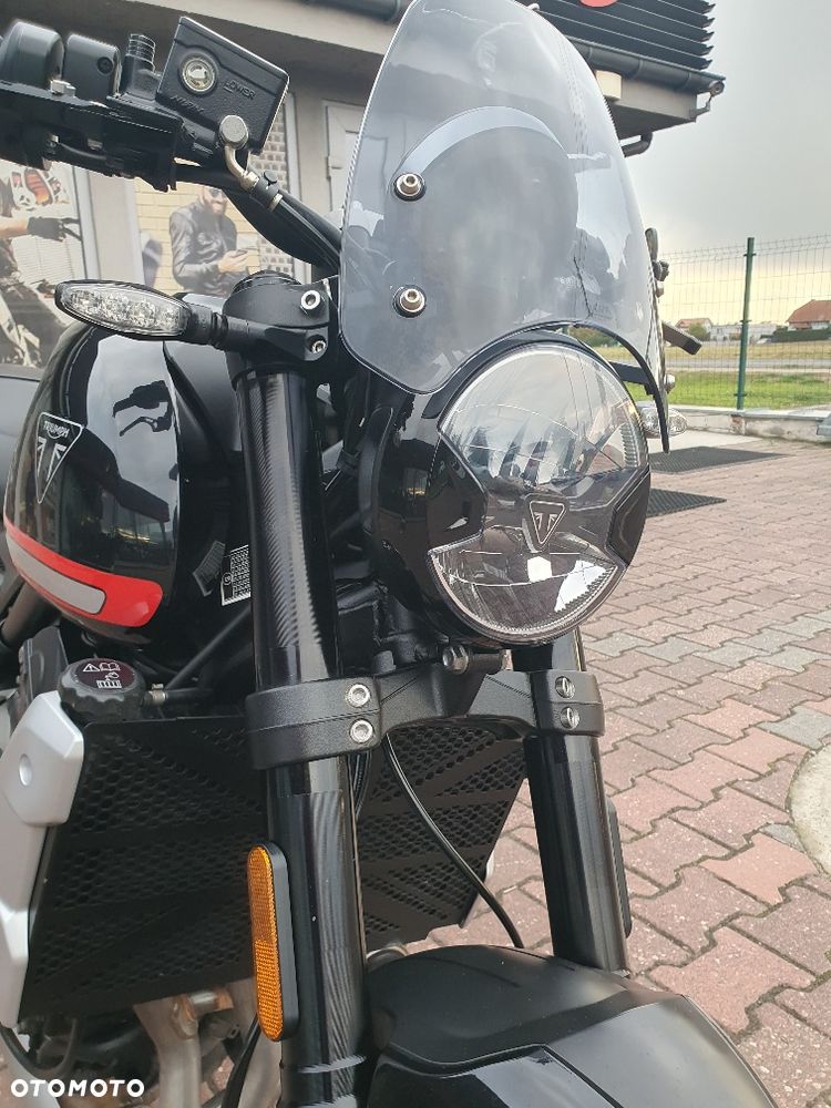 Triumph Trident - 26