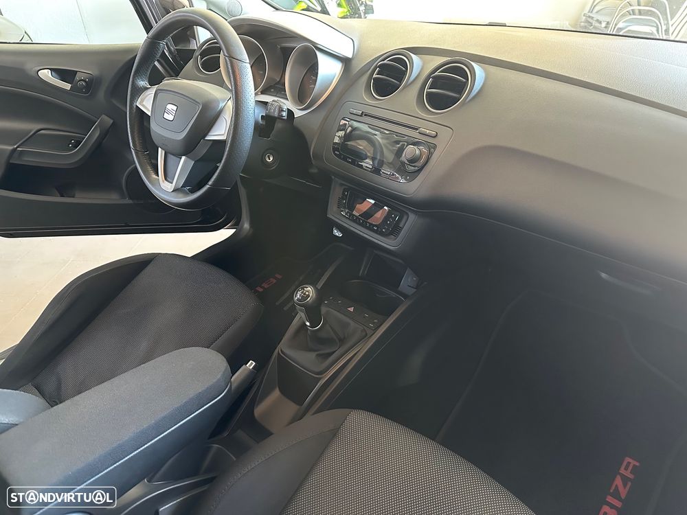 SEAT Ibiza 1.6 TDI Sport DPF - 13