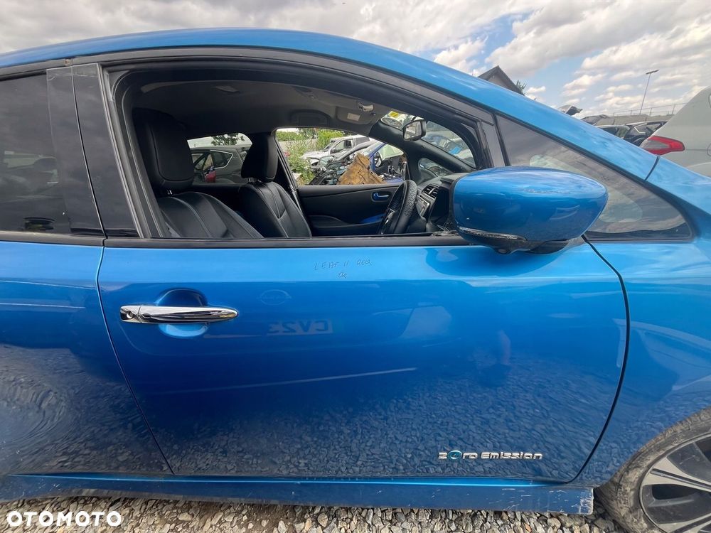DRZWI PRAWY PRZÓD NISSAN LEAF ZE1 II 2 RCA - 1