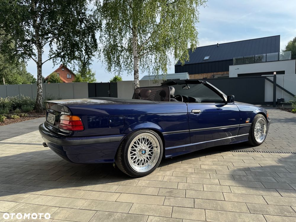 BMW Seria 3 320i Cabriolet - 6