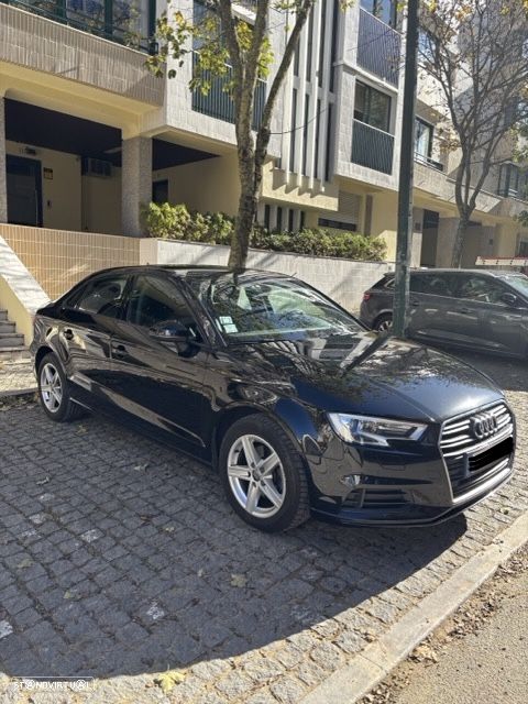 Audi A3 Limousine 30 TDI S tronic - 2