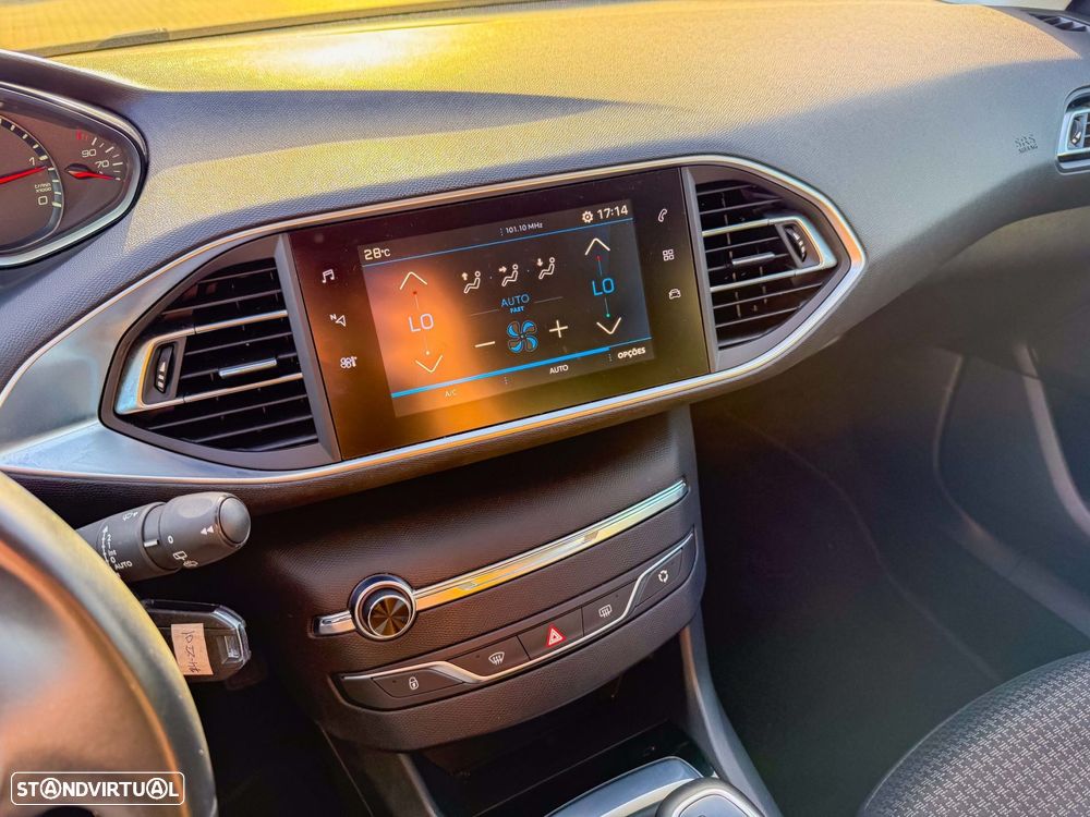 Peugeot 308 1.5 BlueHDi Business Line - 15