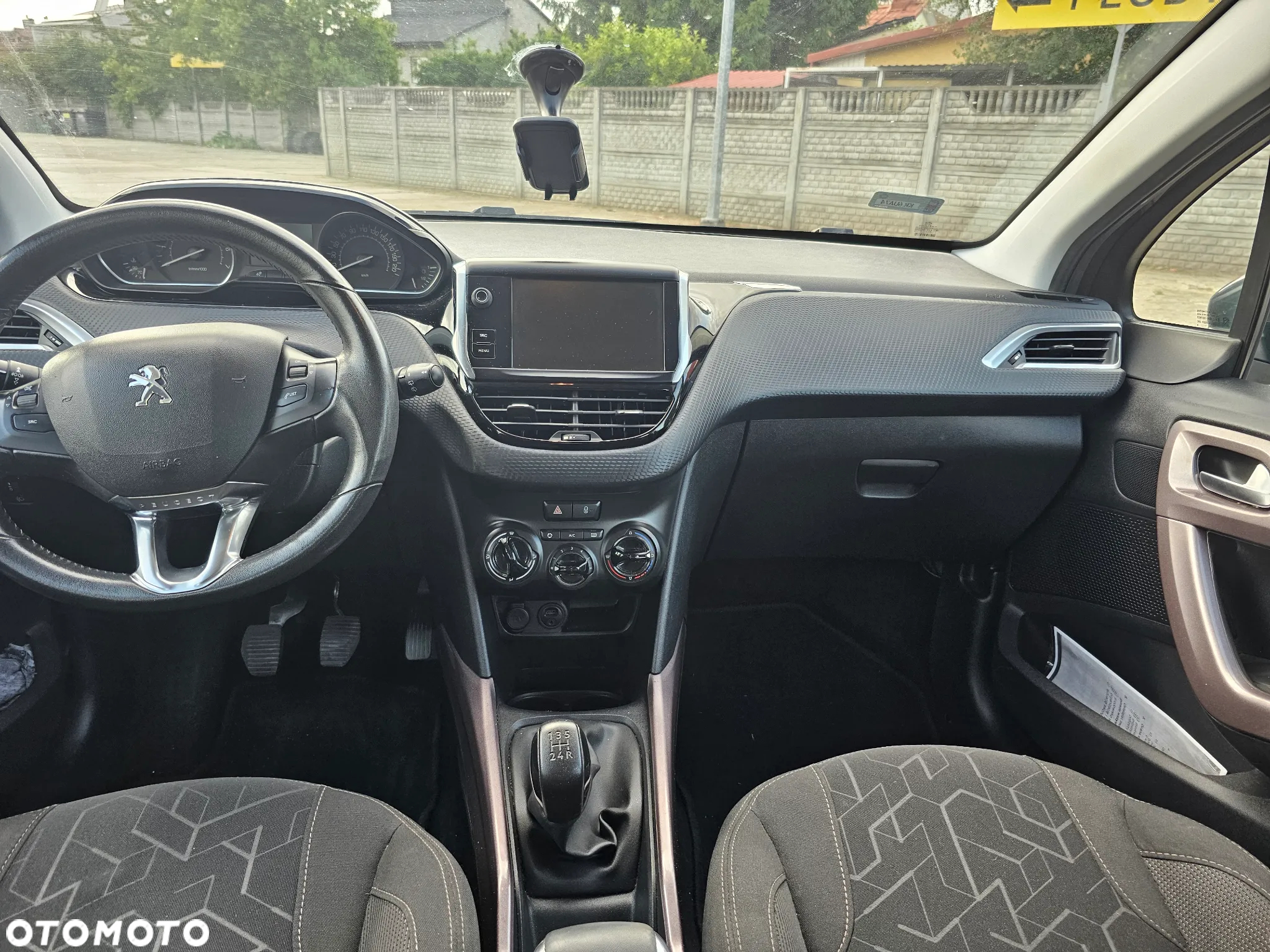 Peugeot 2008 1.2 Pure Tech Style - 6