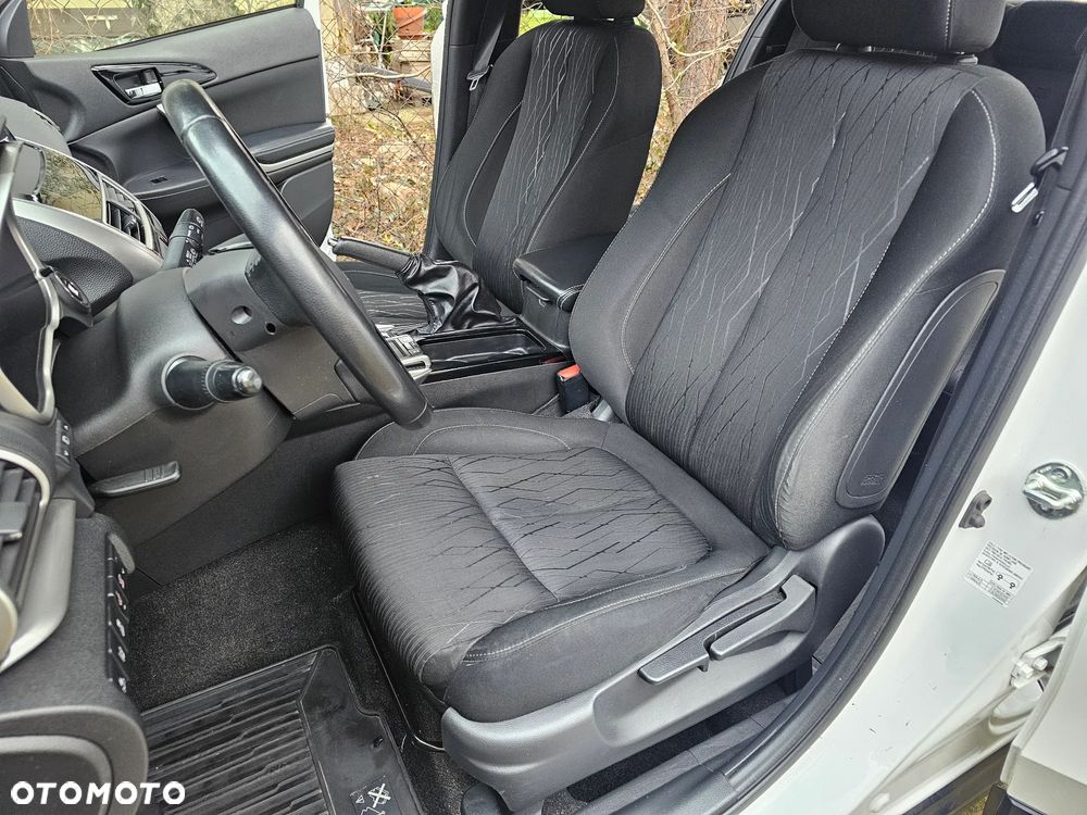 Mitsubishi Eclipse Cross 1.5 T Intense - 39