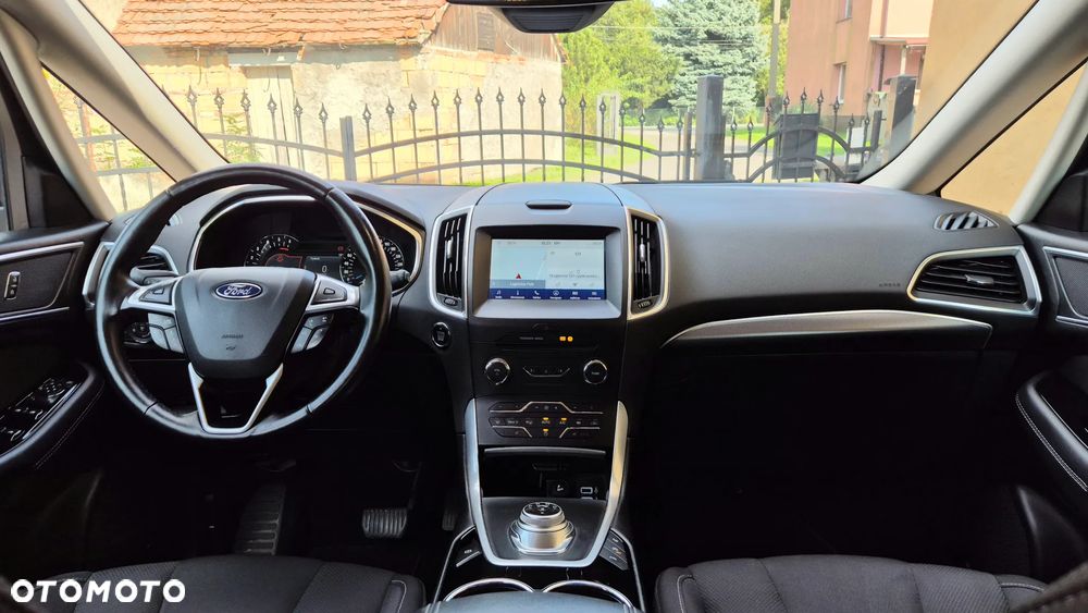 Ford S-Max 2.0 EcoBlue Titanium - 21