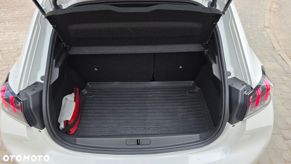 Peugeot 208 GT Pack - 9