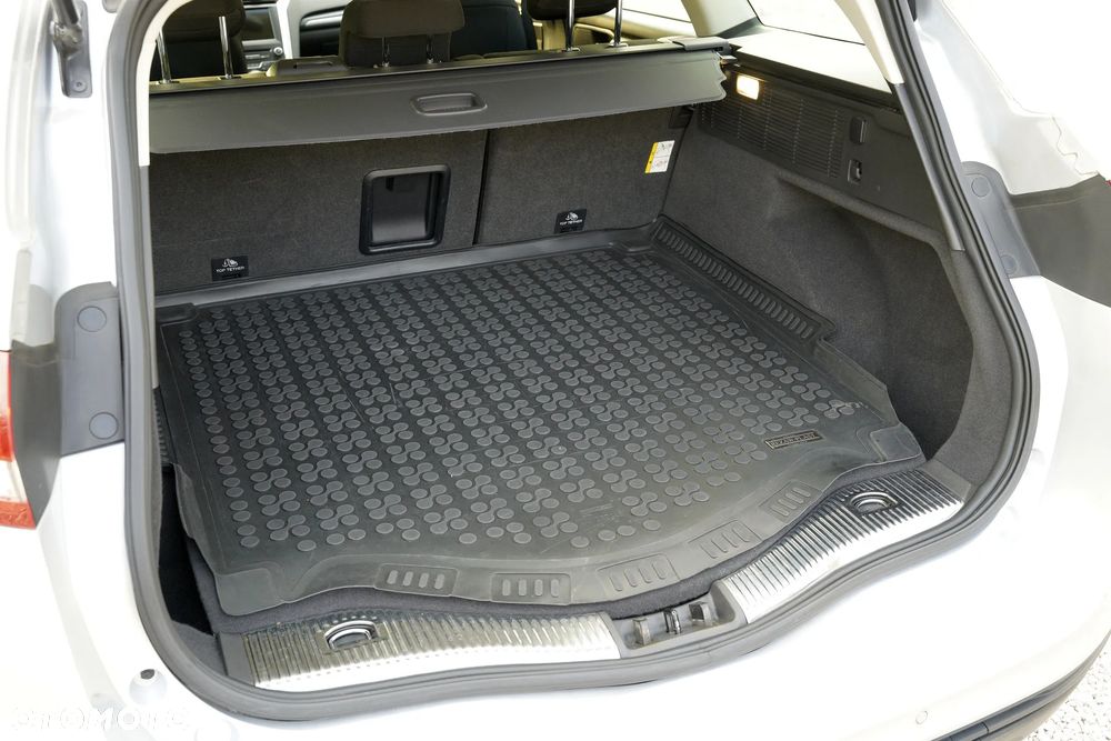 Ford Mondeo 2.0 TDCi Trend - 21