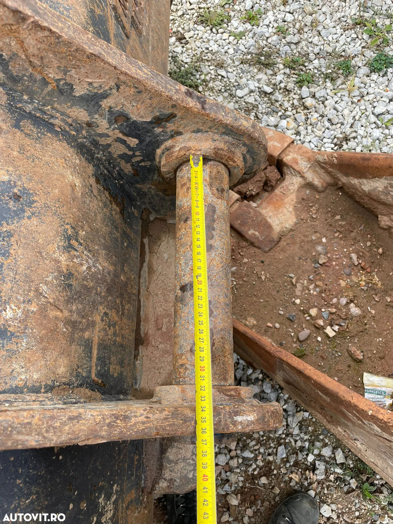 Cupa Taluz latime de 2050 mm pentru excavatoare de 20-25 tone - 8