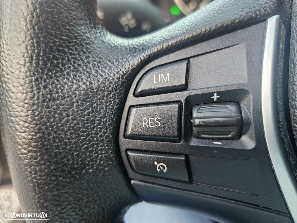 BMW 116 d Line Sport - 27