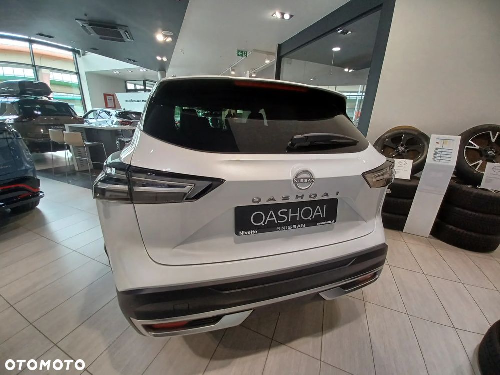 Nissan Qashqai - 4