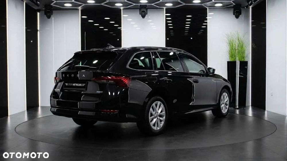 Skoda Octavia 2022 photo 4