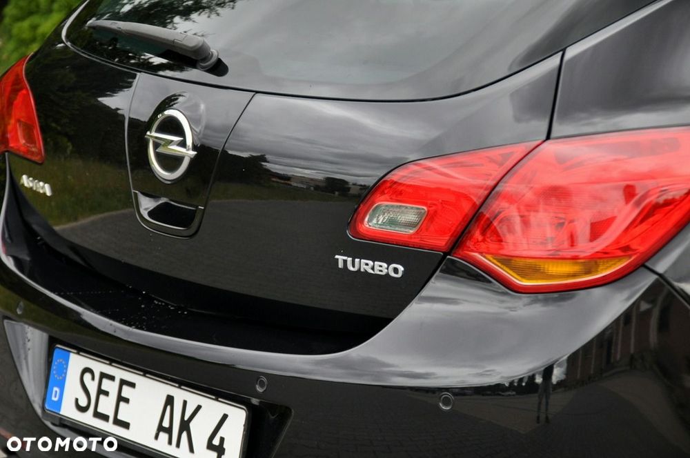 Opel Astra - 16