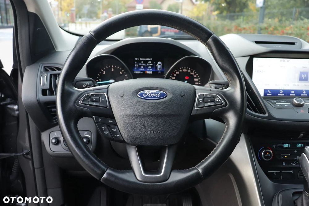 Ford Kuga - 19