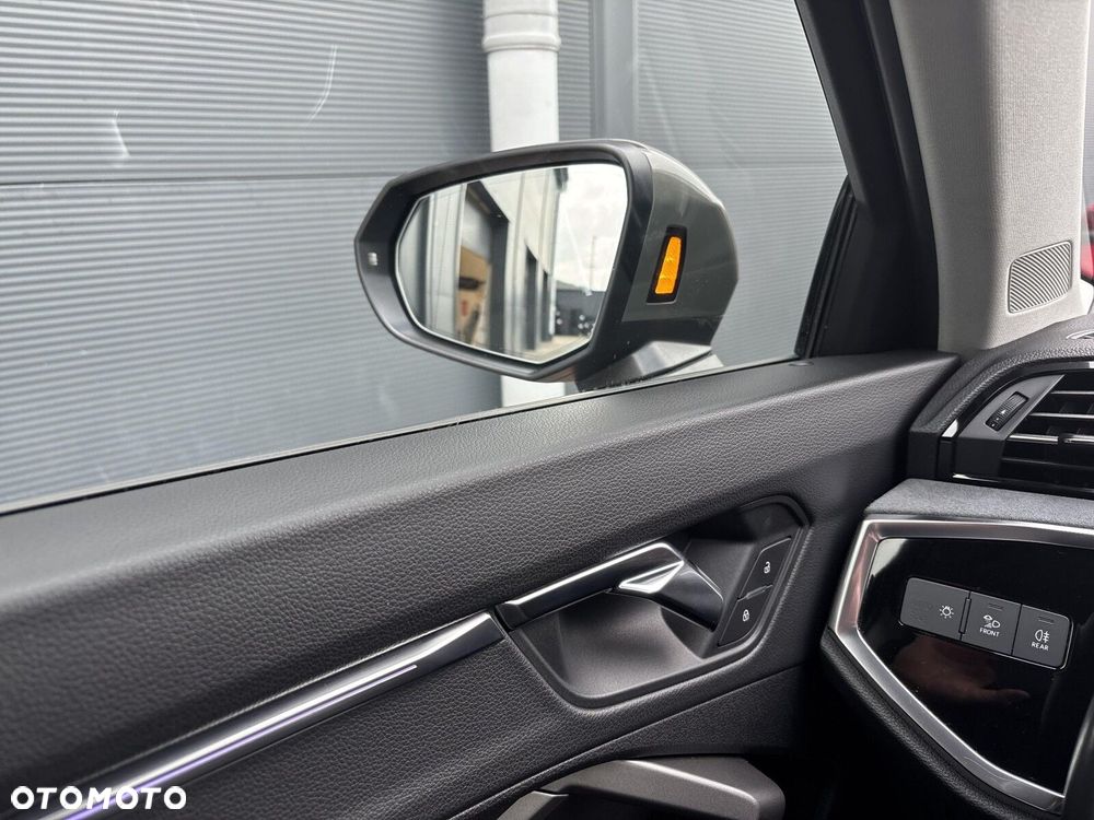 Audi Q3 40 TFSI Quattro S-Line S tronic - 25