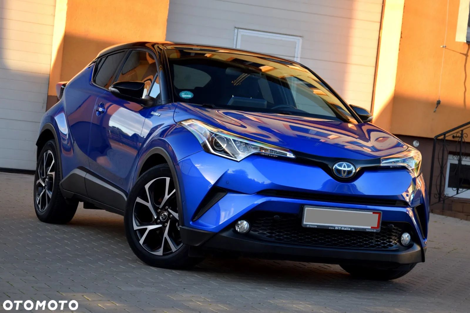Toyota C-HR 1.8 Hybrid Style - 1