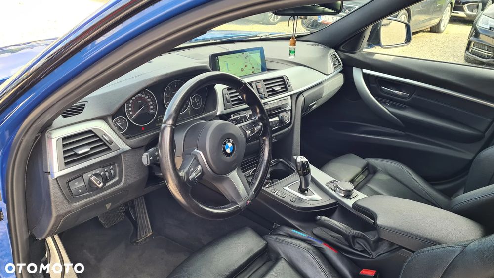 BMW Seria 3 320d M Sport - 21