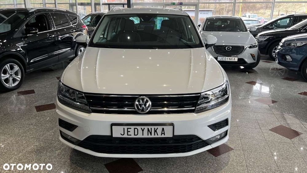 Volkswagen Tiguan - 3