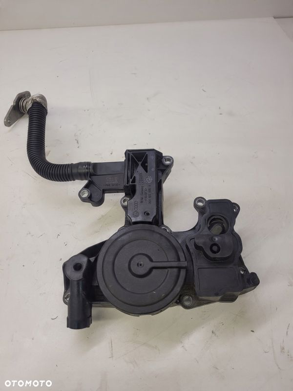 ODDZIELACZ OLEJU AUDI A4 A5 A6 2.0TFSI 06H103495A - 2