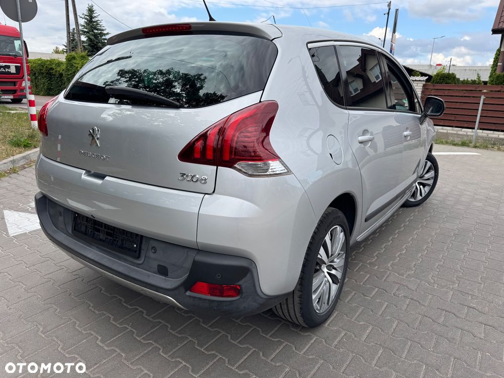 Peugeot 3008 HDi FAP 150 Platinum - 5