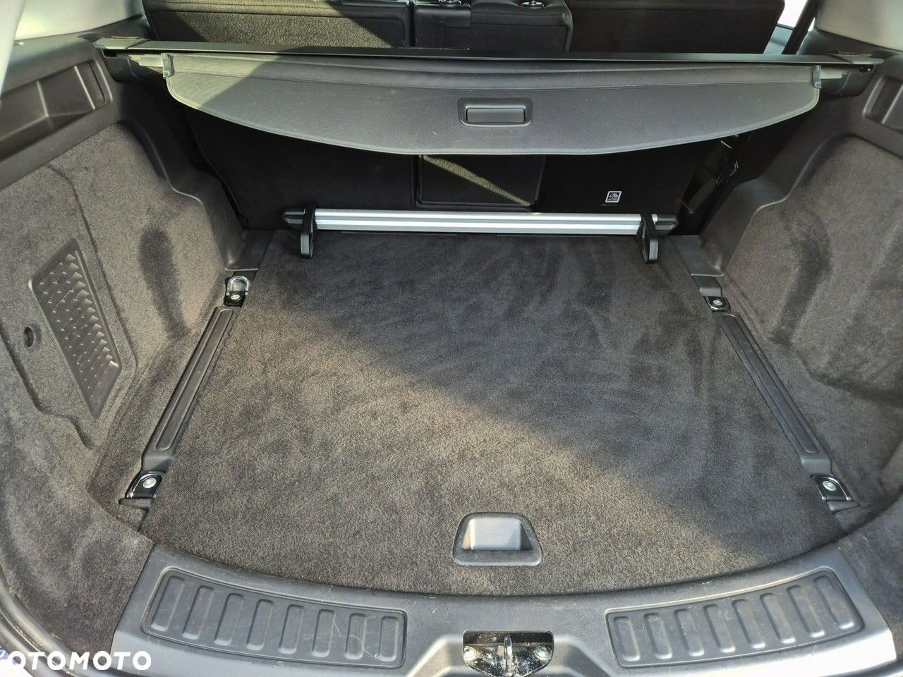 Land Rover Discovery Sport 2.0 TD4 HSE Luxury - 5
