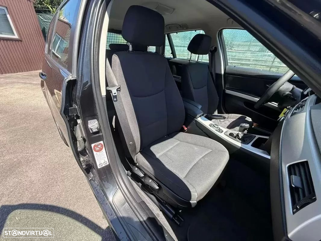 BMW 320 d Touring Navigation - 15
