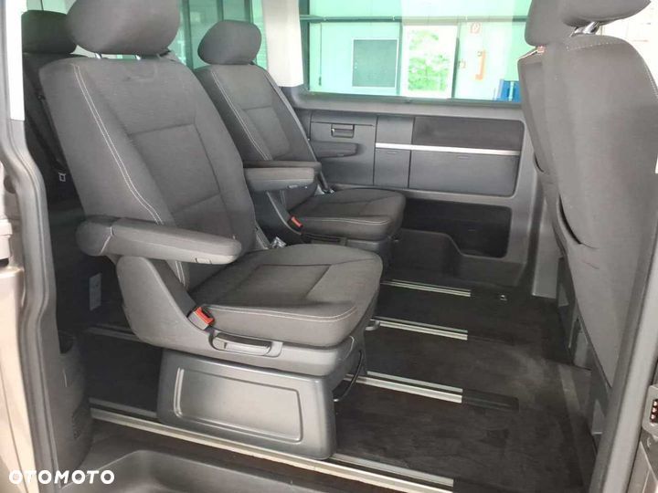Volkswagen Multivan 2.0 TDI L1 Business 4Motion DSG - 9