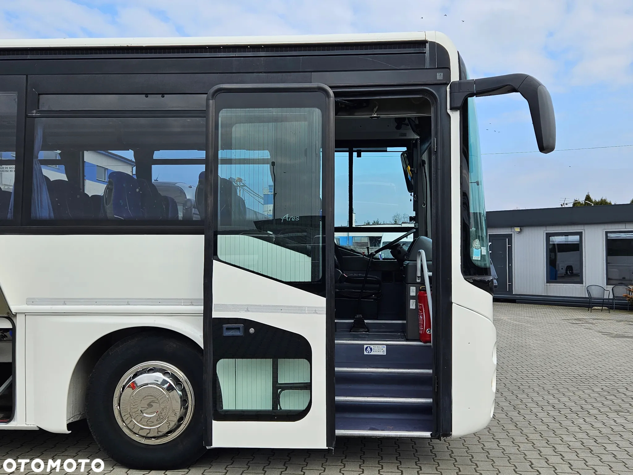 Irisbus ARES / SPROWADZONY / 62 MIEJSCA + 26 STOJACYCH - 5
