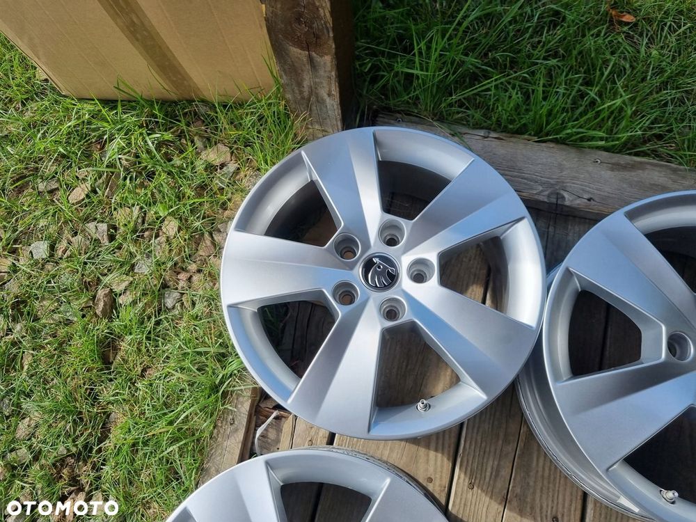 SKODA SUPERB III,VW GOLF 7,TOURAN,SEAT,AUDI alu 6,5x16ET41 5X112 super stan - 5