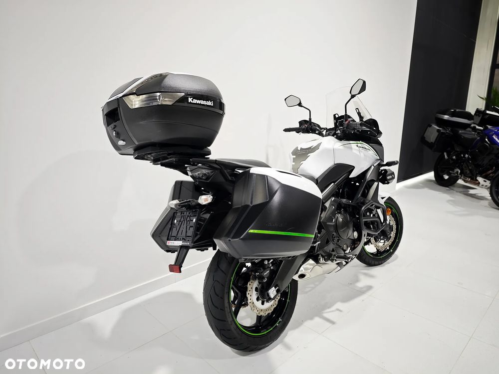 Kawasaki Versys 650 - 12