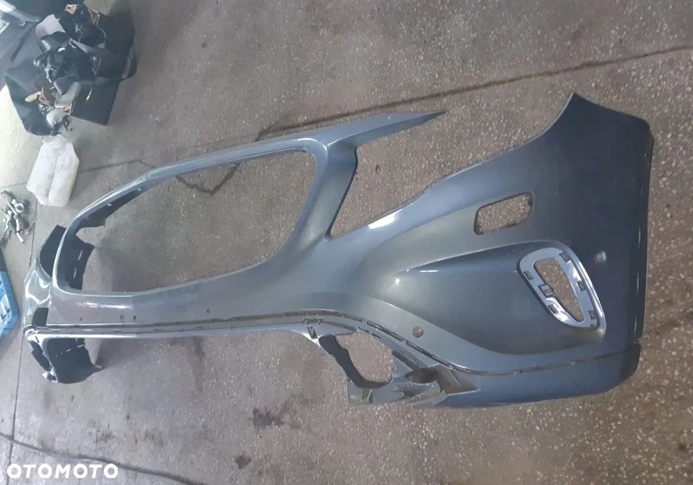 Zderzak Przod Przedni Mercedes Gla