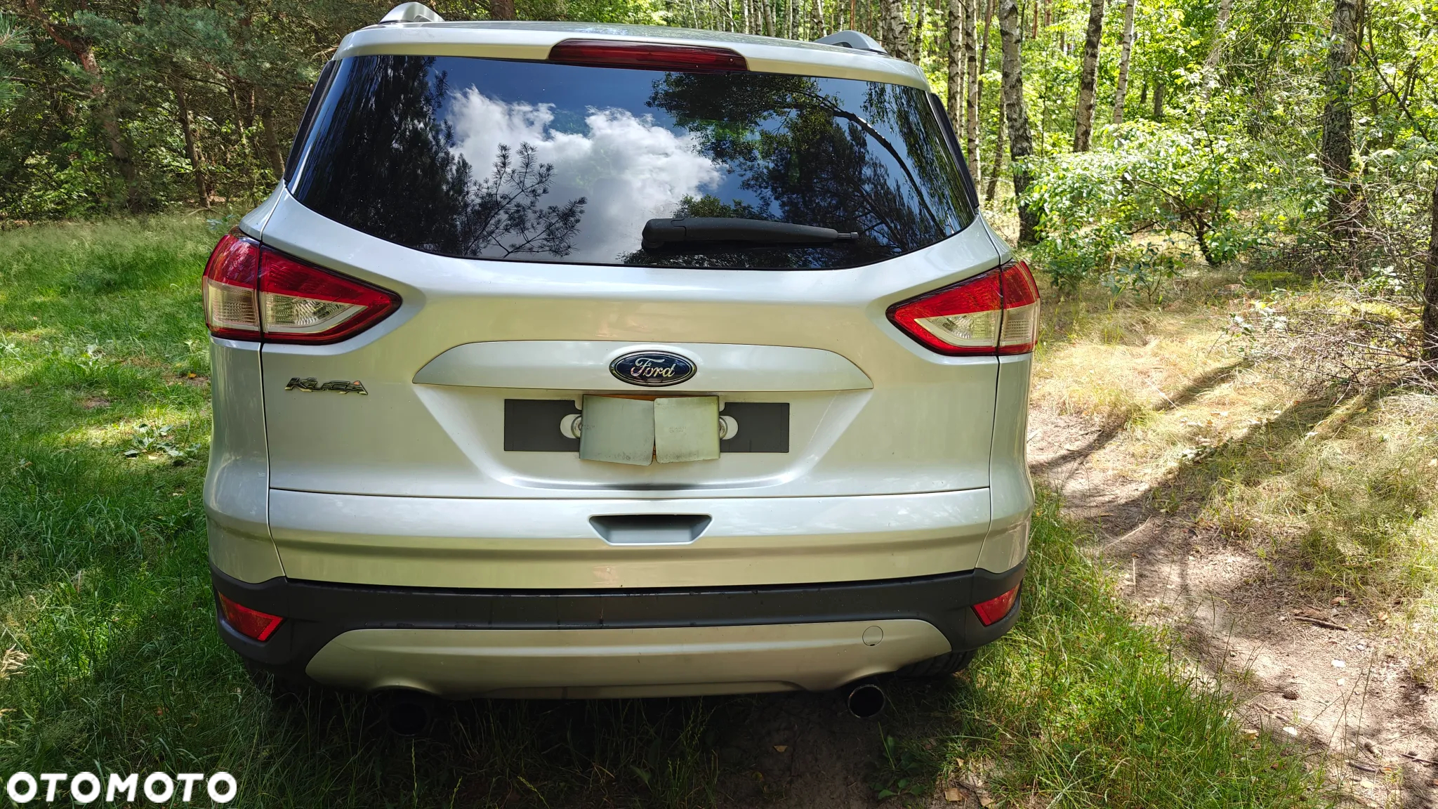 Ford Kuga - 10
