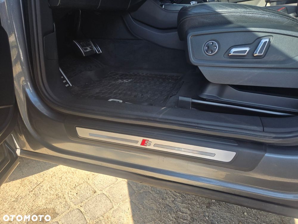 Audi Q5 2.0 TFSI Quattro S tronic design - 24