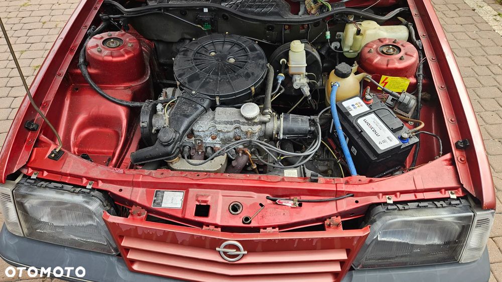 Opel Ascona - 37