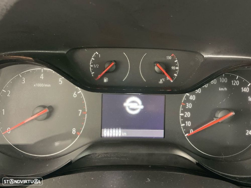 Opel Corsa 1.2 T Edition — fotografia 9
