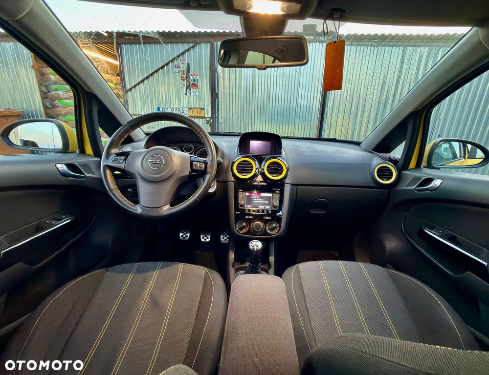 Opel Corsa - 11