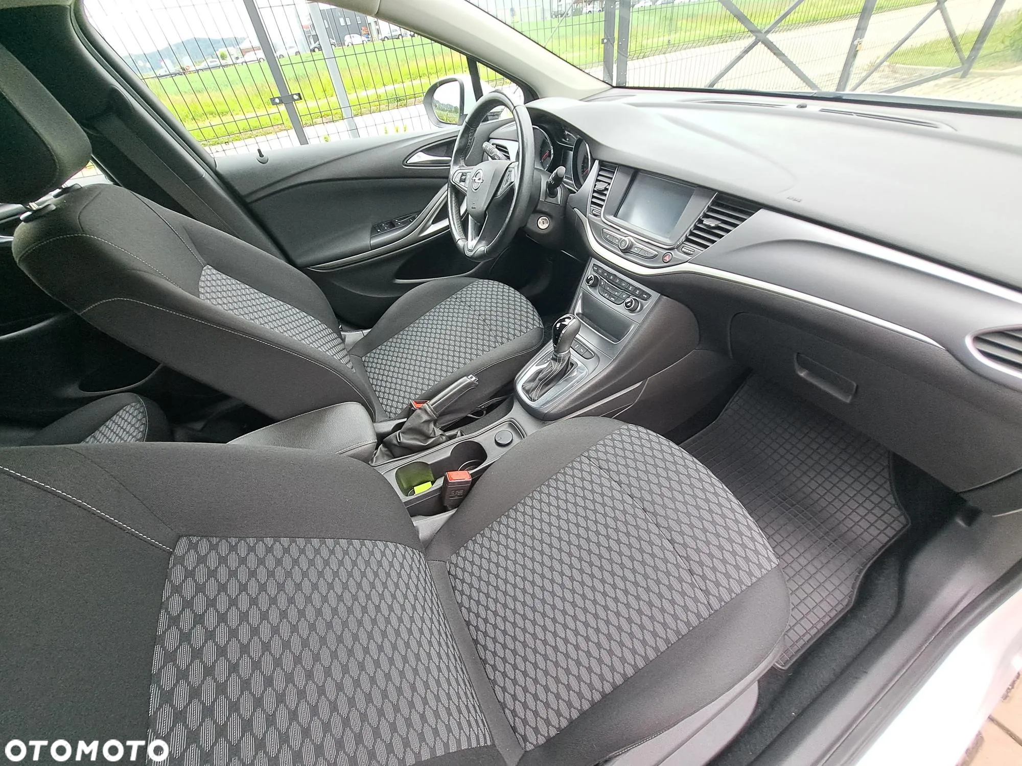 Opel Astra V 1.6 CDTI Dynamic - 11