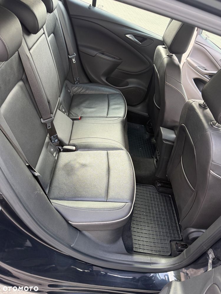 Opel Astra 1.6 CDTI DPF ecoFLEX TourerStart/Stop Style - 16