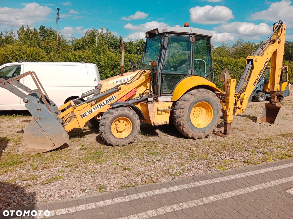 New Holland LB95B - 1