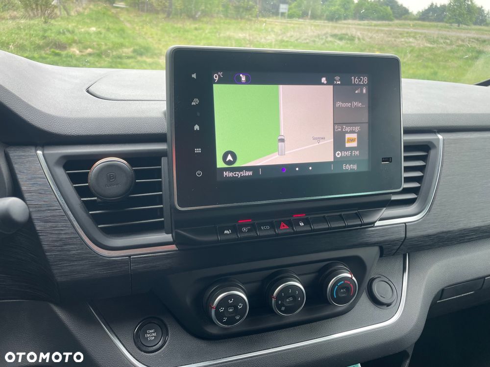 Renault Trafic 2.0 dCi Escapade - 27