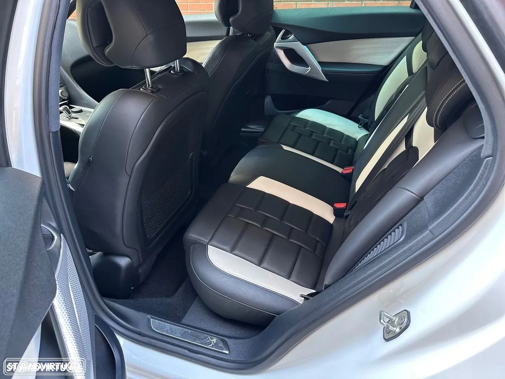 Citroën DS5 2.0 HDi Hybrid4 Sport Chic CMP6 - 18